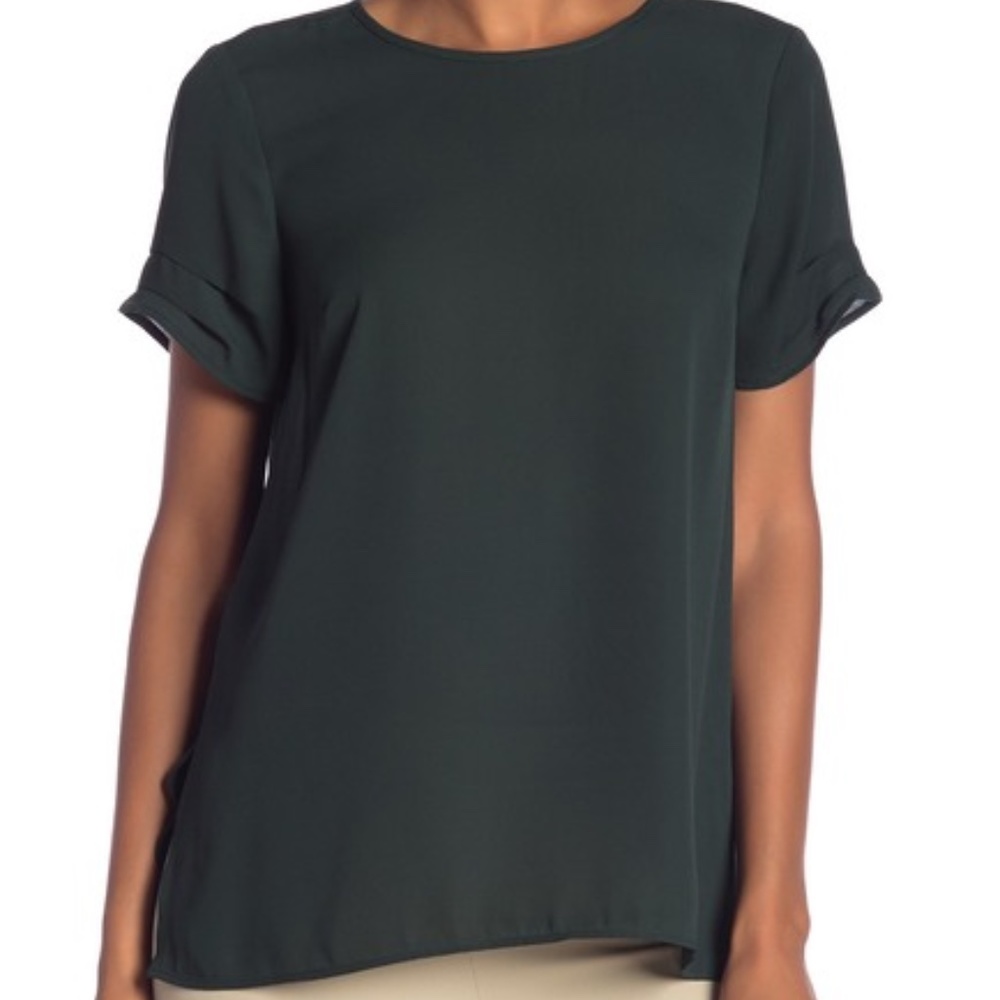 ☃️3 for $23 ☃️DR2 by Daniel Rainn SS Forest Green Crew Neck Top
